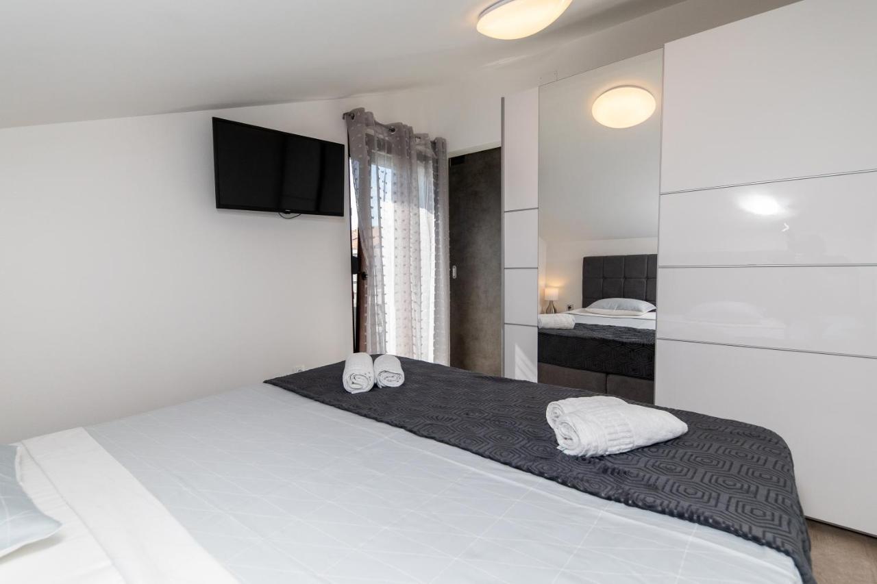 Apartman Gulin Crikvenica Ngoại thất bức ảnh